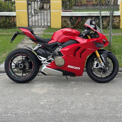 DUCATI PANIGALE V4 S 